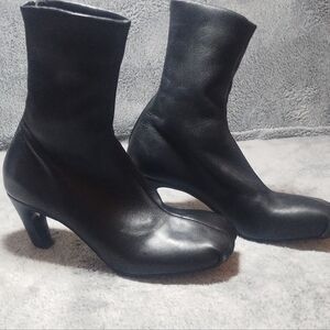 KHAITE Black Heeled Boots